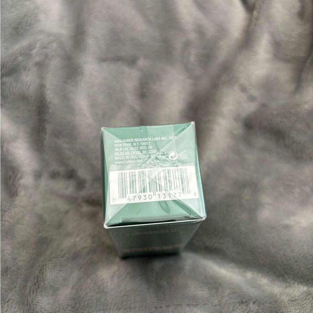 La-mer Green Skincare - Picture 3 of 3